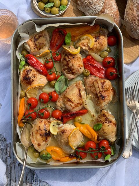 Mediterranean Chicken Traybake