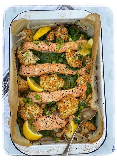 Salmon Cauliflower & Spinach Tikka Traybake