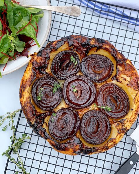 Sticky Onion & Thyme Tarte Tartin